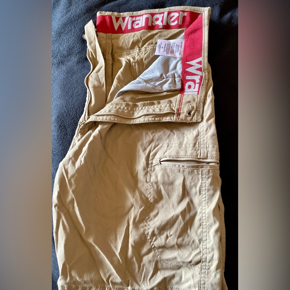 Wrangler Mens size 34